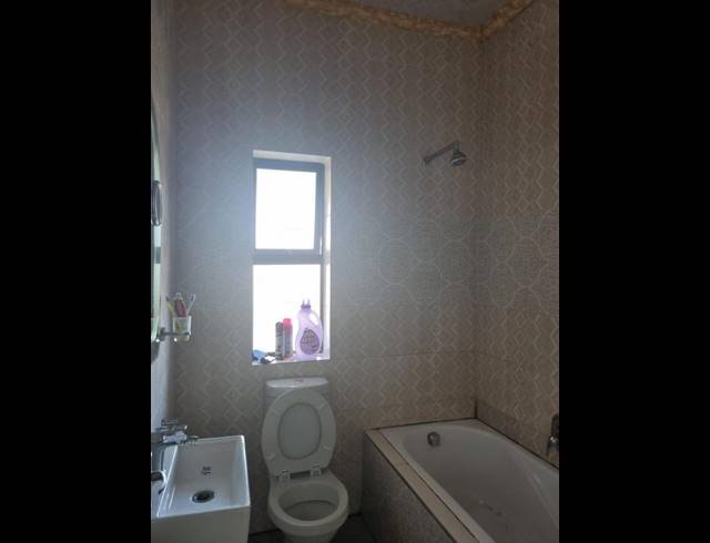 1 BEDROOM PROPERTY TO RENT IN FLORIDA